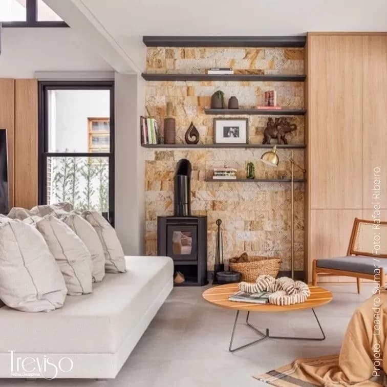 Pedra Madeira 11.5×23 Hover