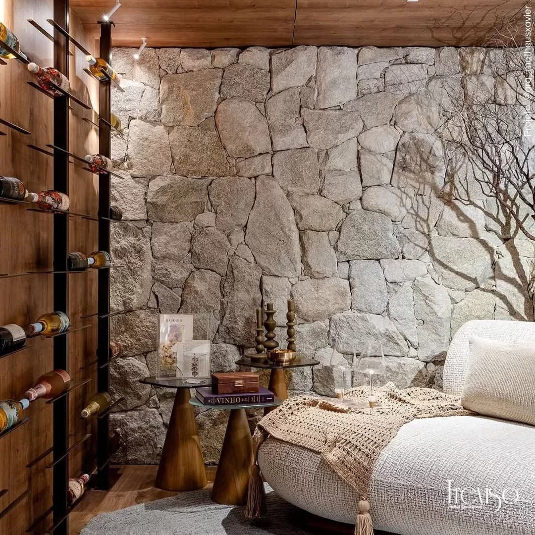 Pedra Moledo Champagne Hover